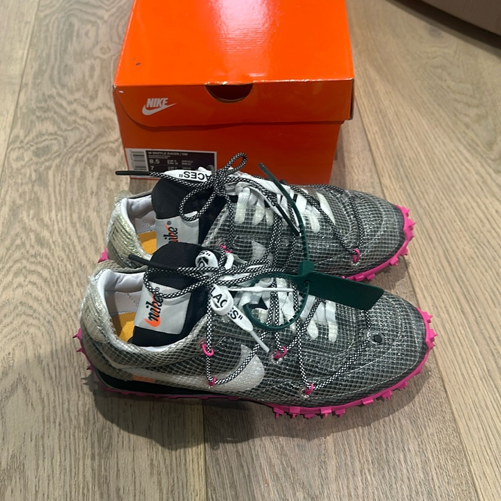 Nike off white waffle racer